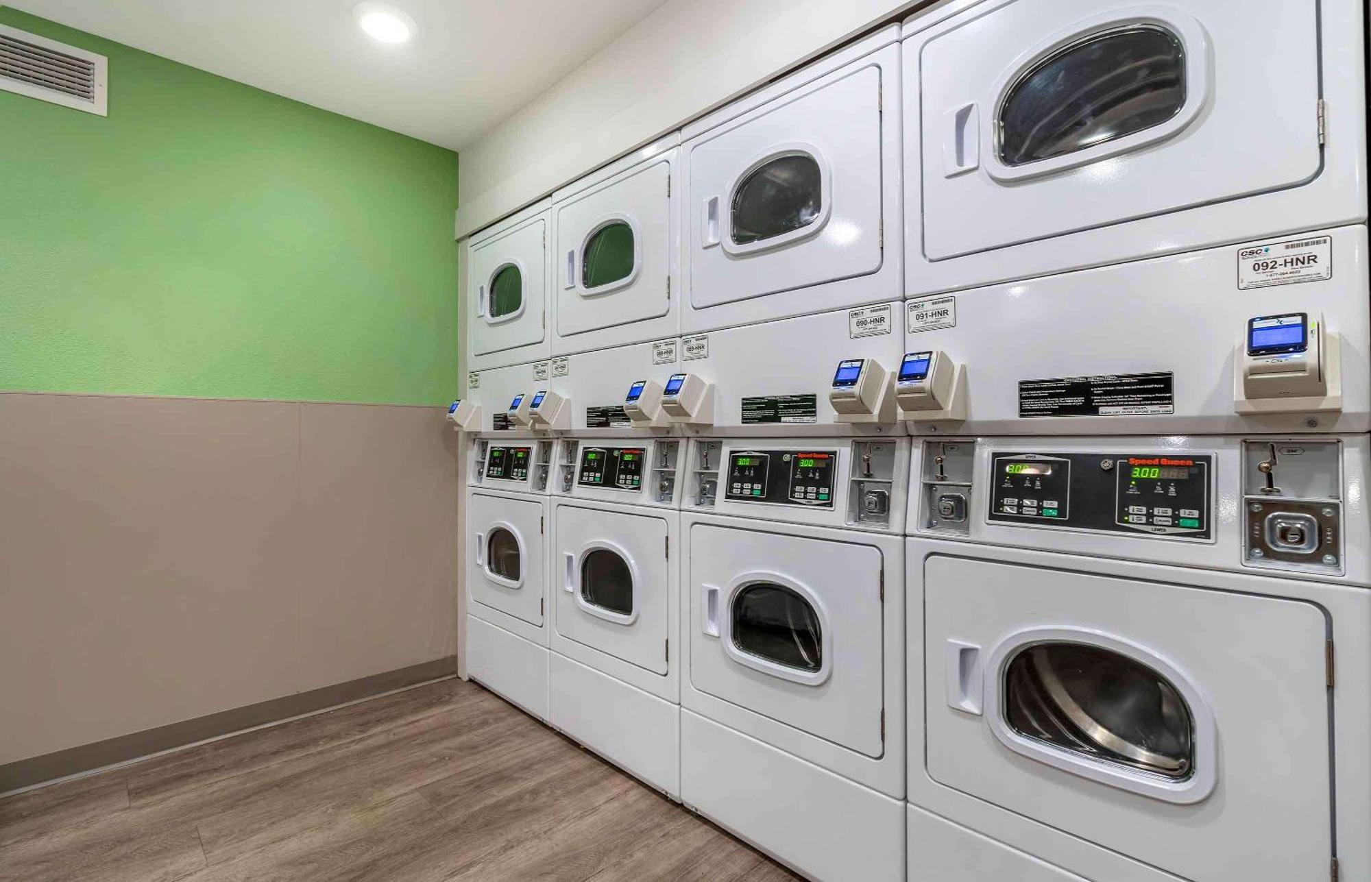 Extended Stay America Suites - Portland - East Fairview Eksteriør bilde